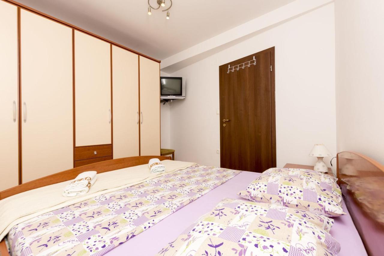 Apartments Mira Omiš Zewnętrze zdjęcie
