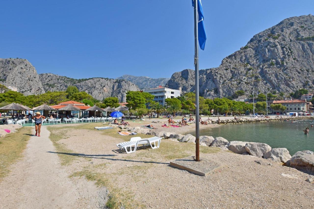 Apartments Mira Omiš Zewnętrze zdjęcie