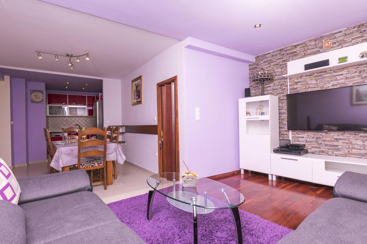 Apartments Mira Omiš Zewnętrze zdjęcie