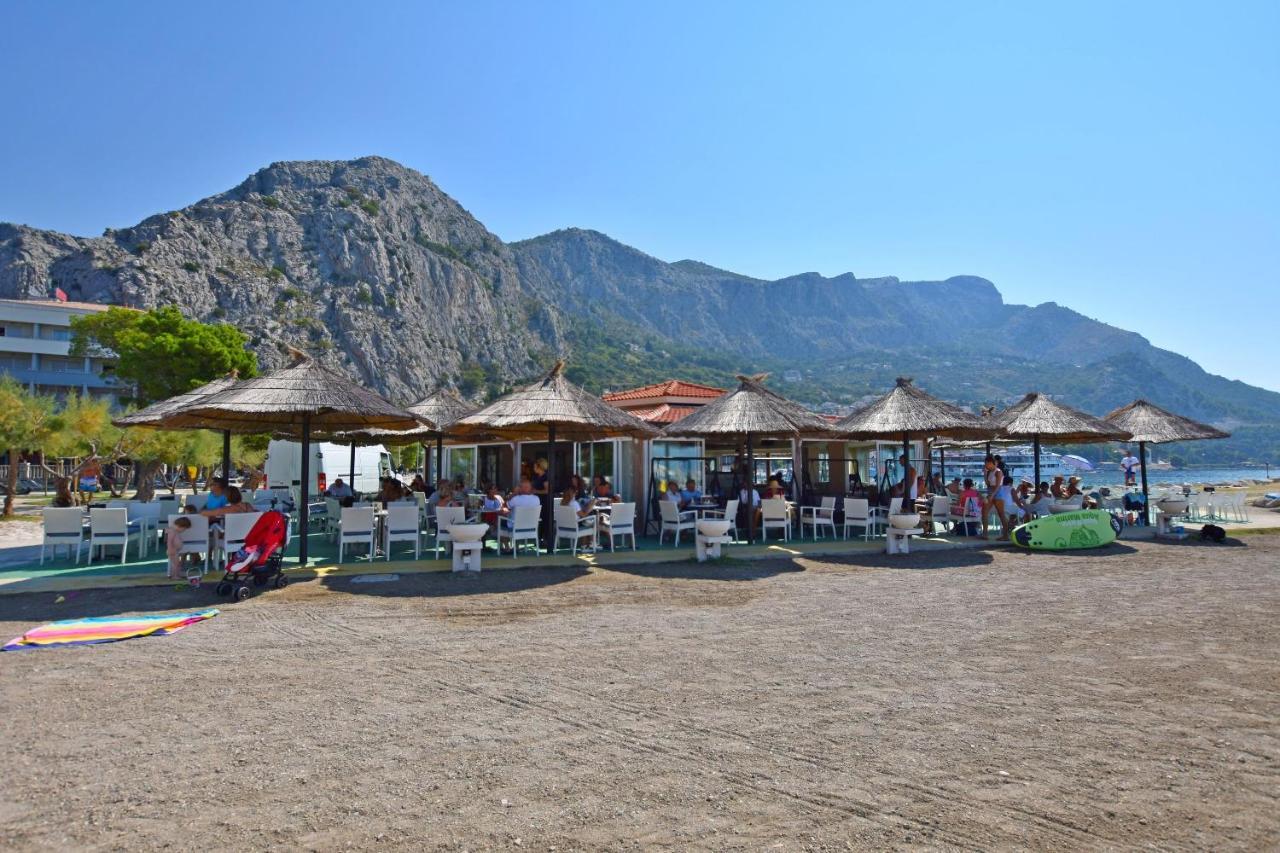 Apartments Mira Omiš Zewnętrze zdjęcie
