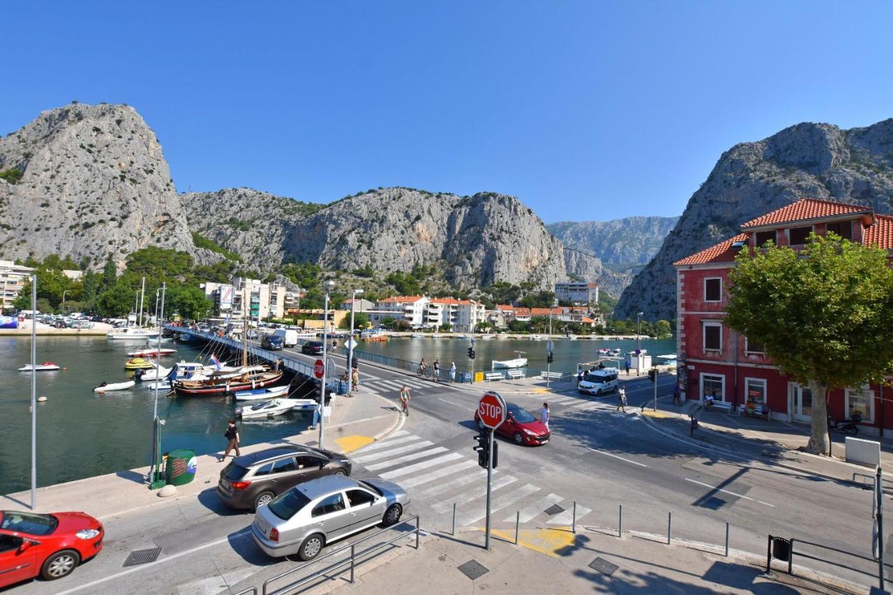 Apartments Mira Omiš Zewnętrze zdjęcie